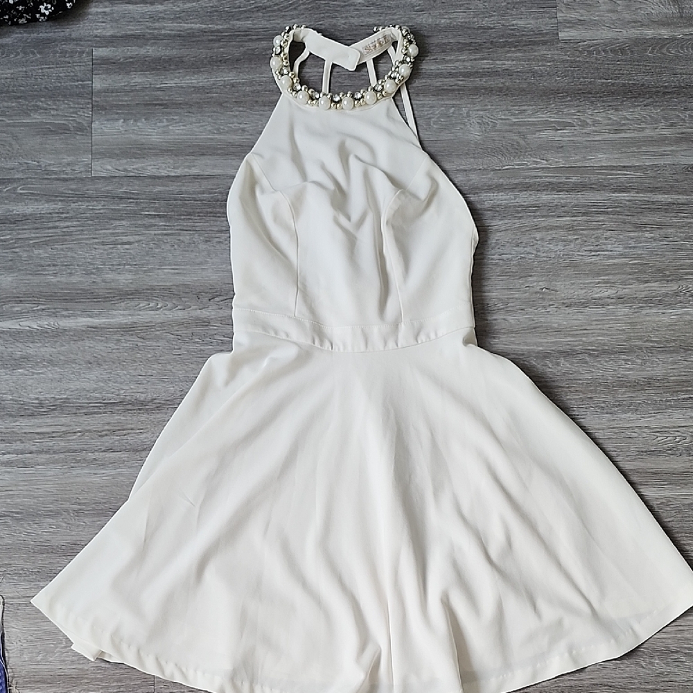 Elegant White Halter Dress